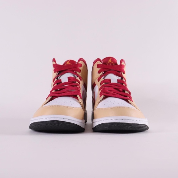 ♦️SOLD♦️NIKE AIR JORDAN 1 MID “CURRY” - Picture 3 of 7